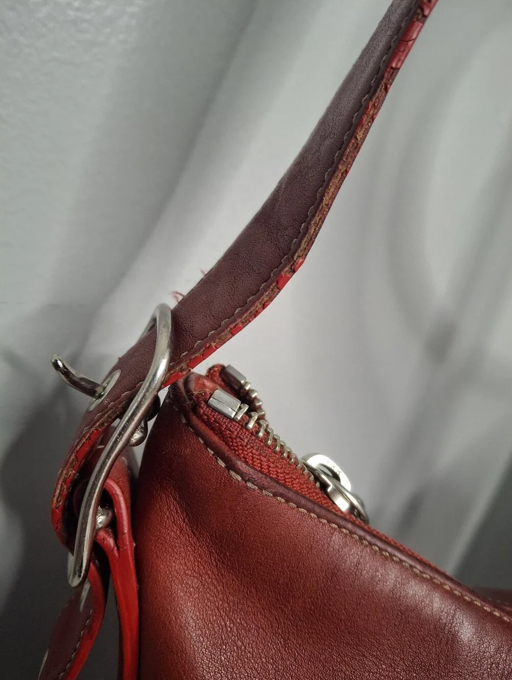 Coach Vintage Legacy Slim Duffle Red Leather Crossbody Shoulder Bag 2004